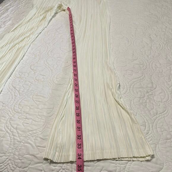 Maniere De Voir Pleat Accordion Flare High Rise Pants Ivory Women’s Size 6 edgy - Picture 4 of 9